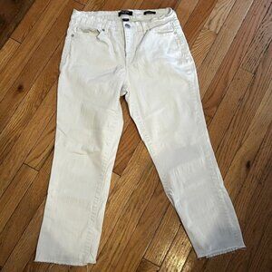Nine West White Denim Chrystie Capri Straight Leg Jeans‎ Size 8